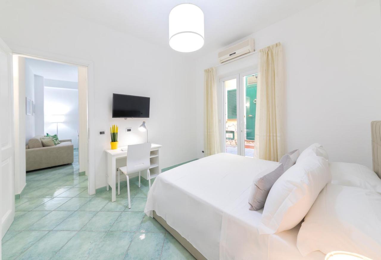 Lily'S Home Lacco Ameno  Ngoại thất bức ảnh